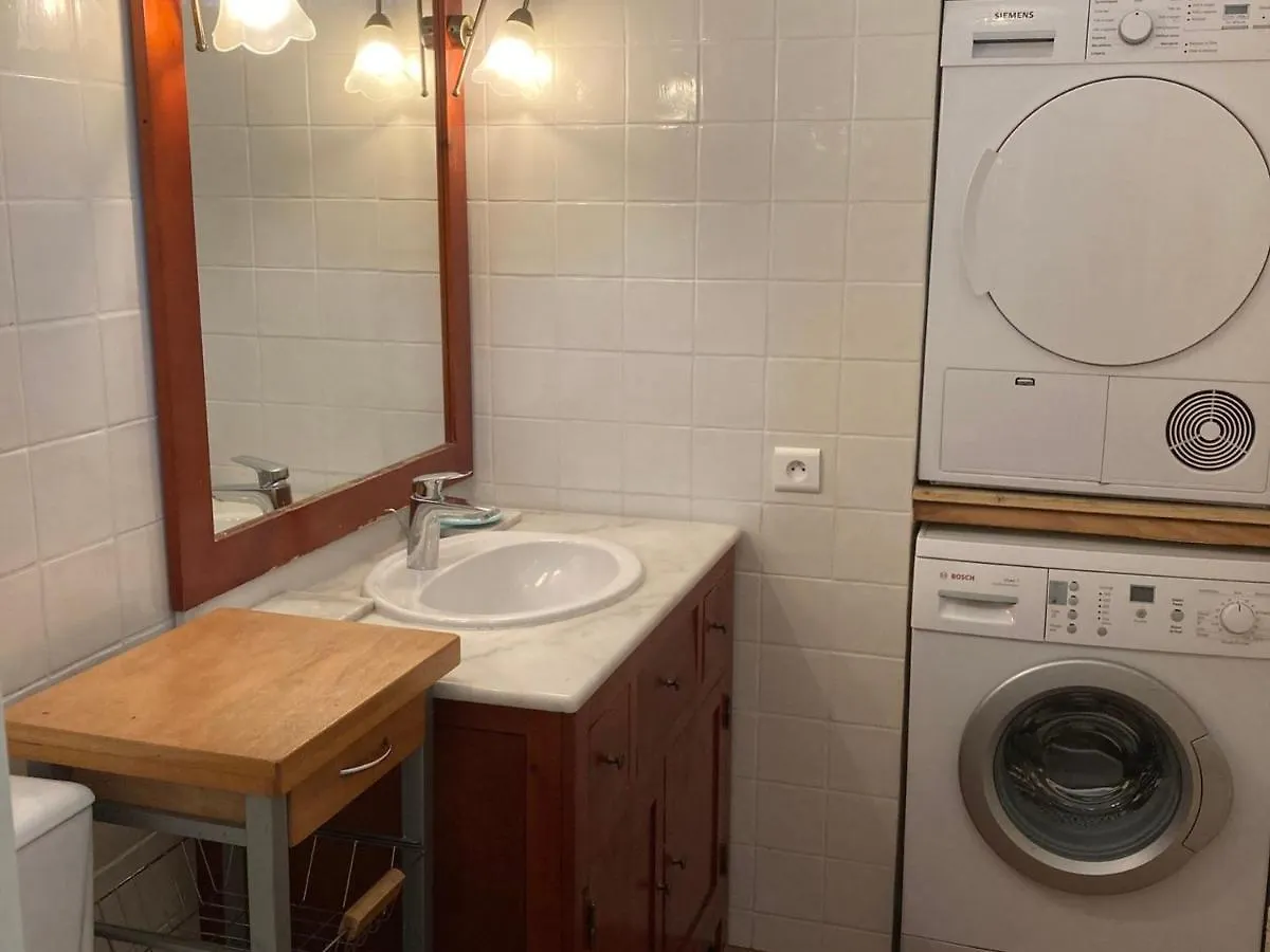 Appartement Elegant 3* Au Coeur De Le Palais, 2 Chambres, Proche Commerces Et Plage - Fr-1-418-197 Apartamento